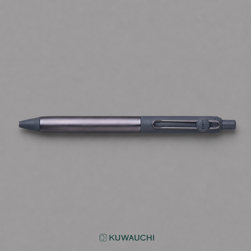 三菱鉛筆　ユニボール ゼント フローモデル　ヘマタイト　0.5ｍｍ全体像です。
