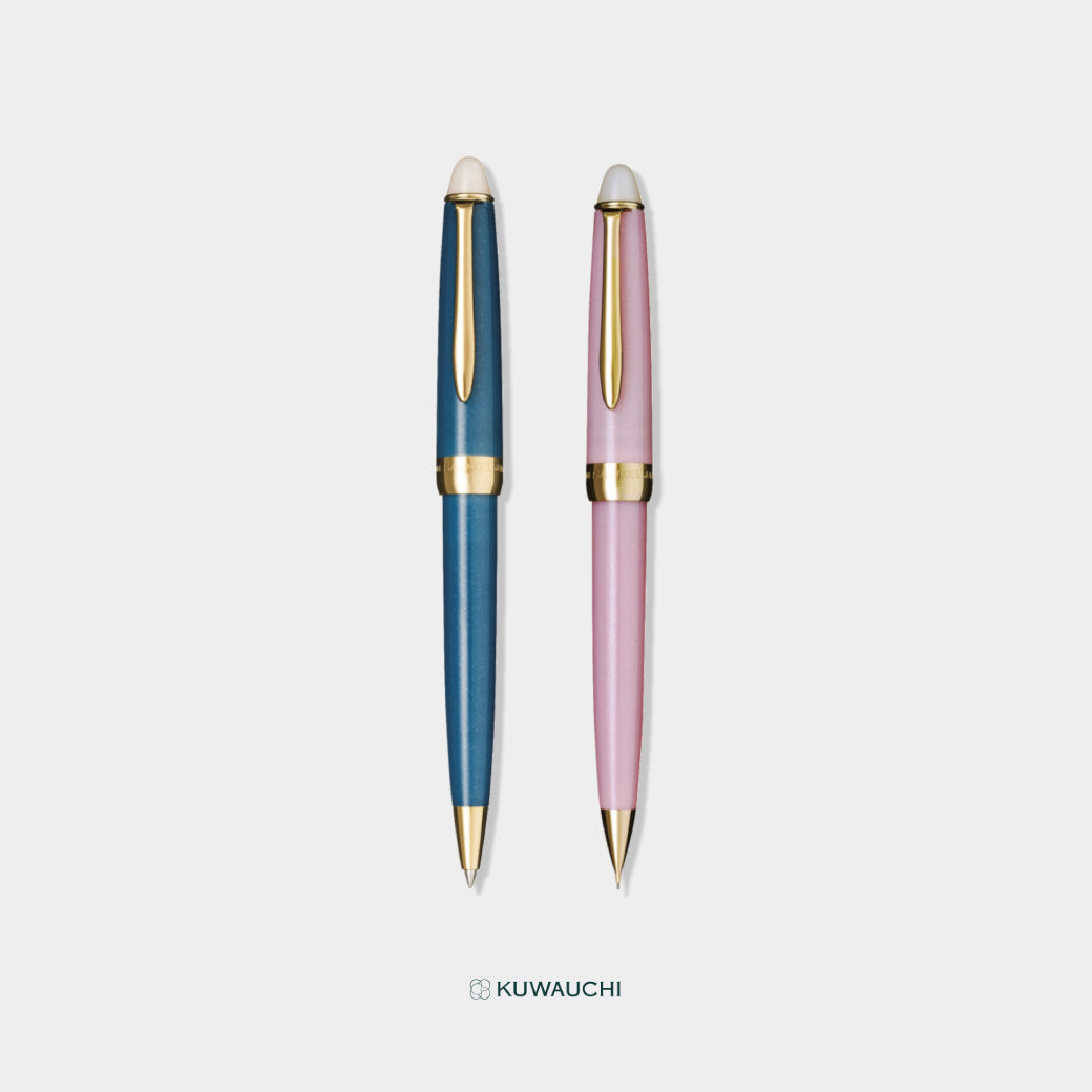 文具クワウチが販売するセーラー万年筆　四季織　シャープペンシルとボールペンセット全体像です。