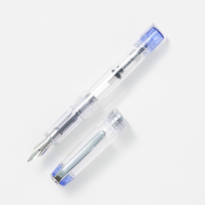 パイロット　万年筆　プレラ 色彩逢い(FPRN-350R)透明ブルー。