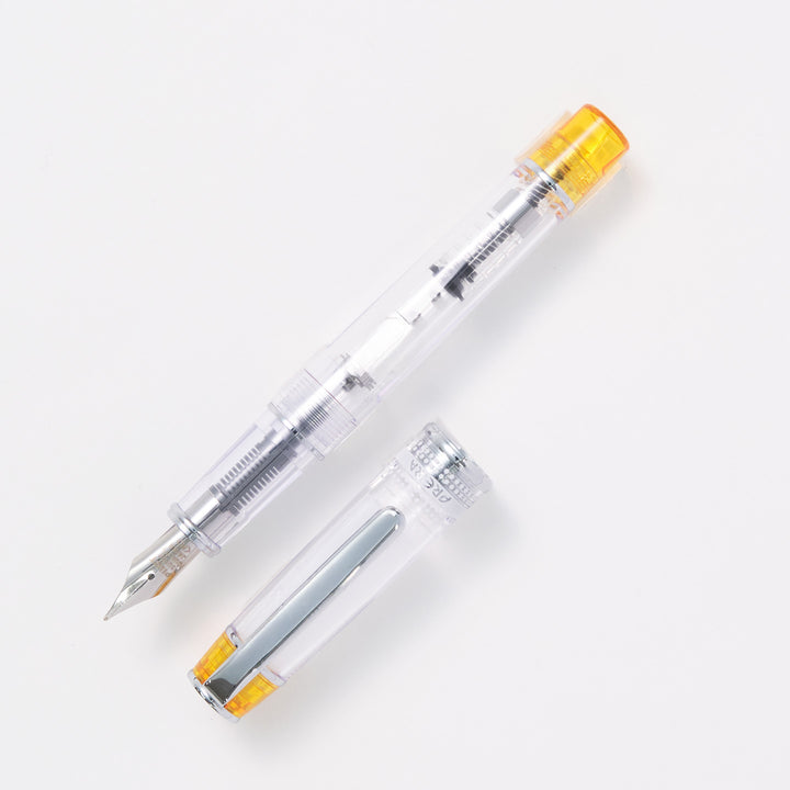 パイロット　万年筆　プレラ 色彩逢い(FPRN-350R)透明イエロー。