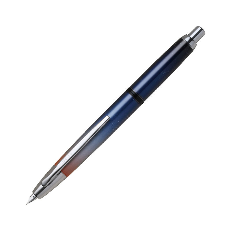 文具クワウチで販売する2025年限定　パイロット　万年筆　キャップレス デシモ(FCT-25)全体像です。